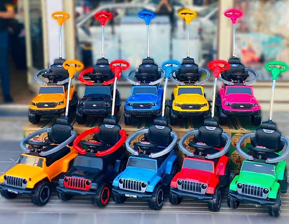 جامپی کار و فورتی کار